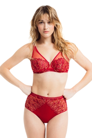 Burning love - Full-brief -...